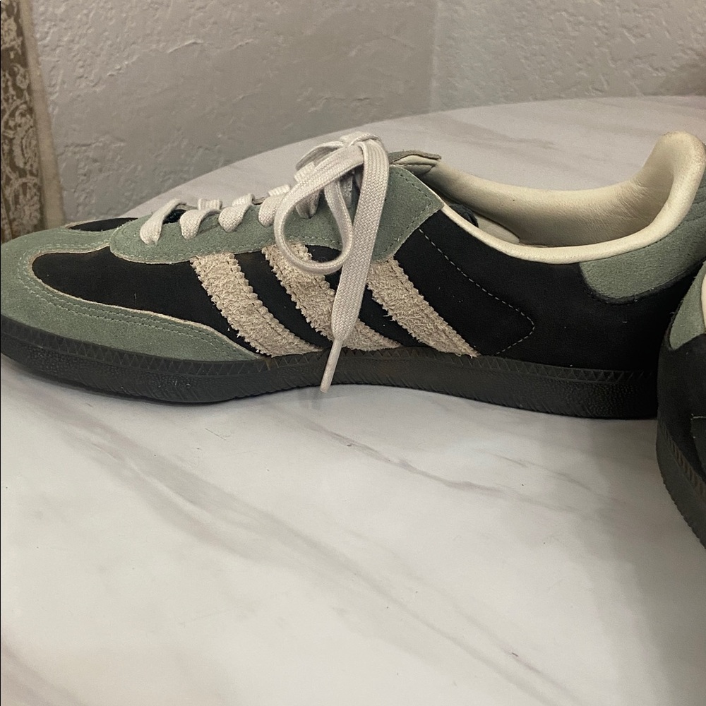 Adidas Samba Green and Black Sneakers Size Women 9, EU 41 1/3 - Picture 6 of 9
